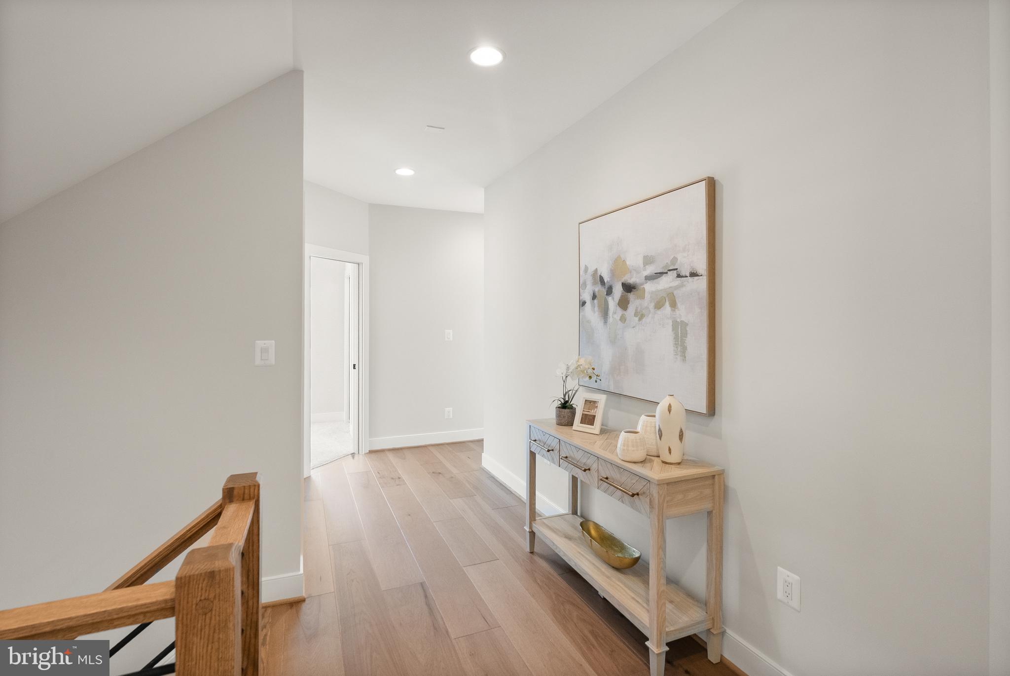 2238 HIGHLAND AVENUE