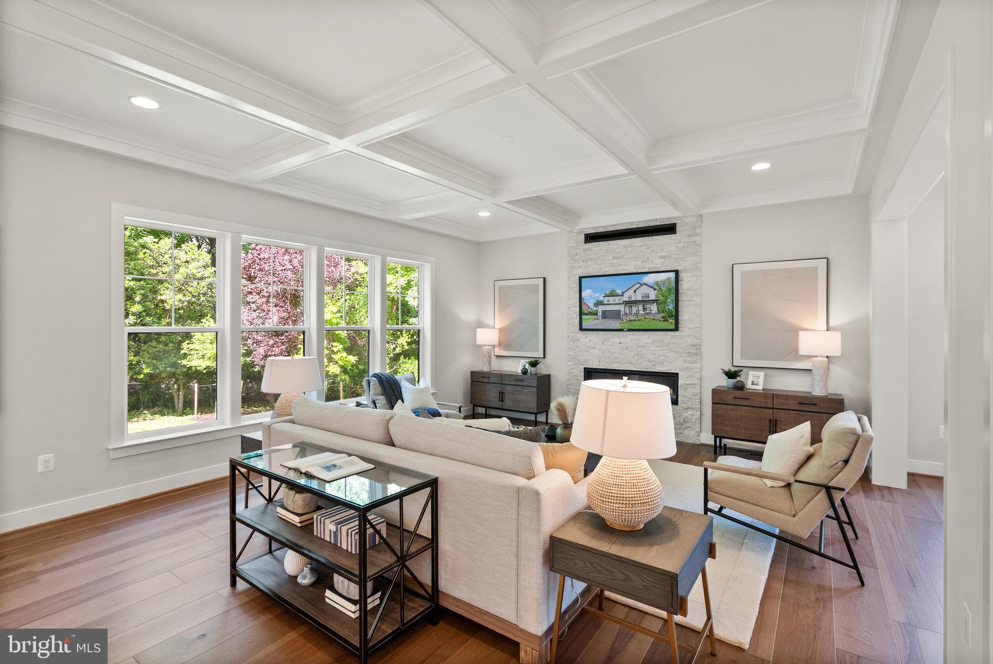 2238 HIGHLAND AVENUE