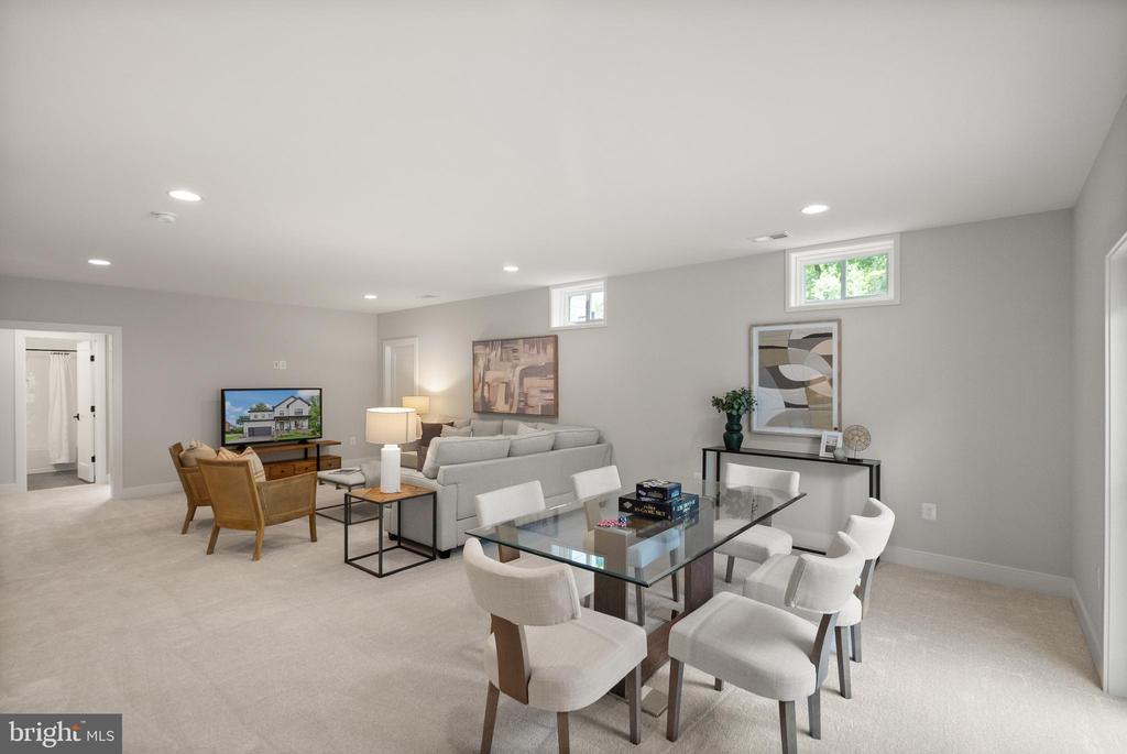 2238 HIGHLAND AVENUE