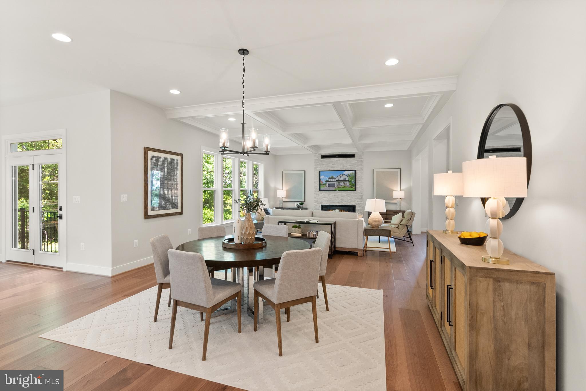 2238 HIGHLAND AVENUE