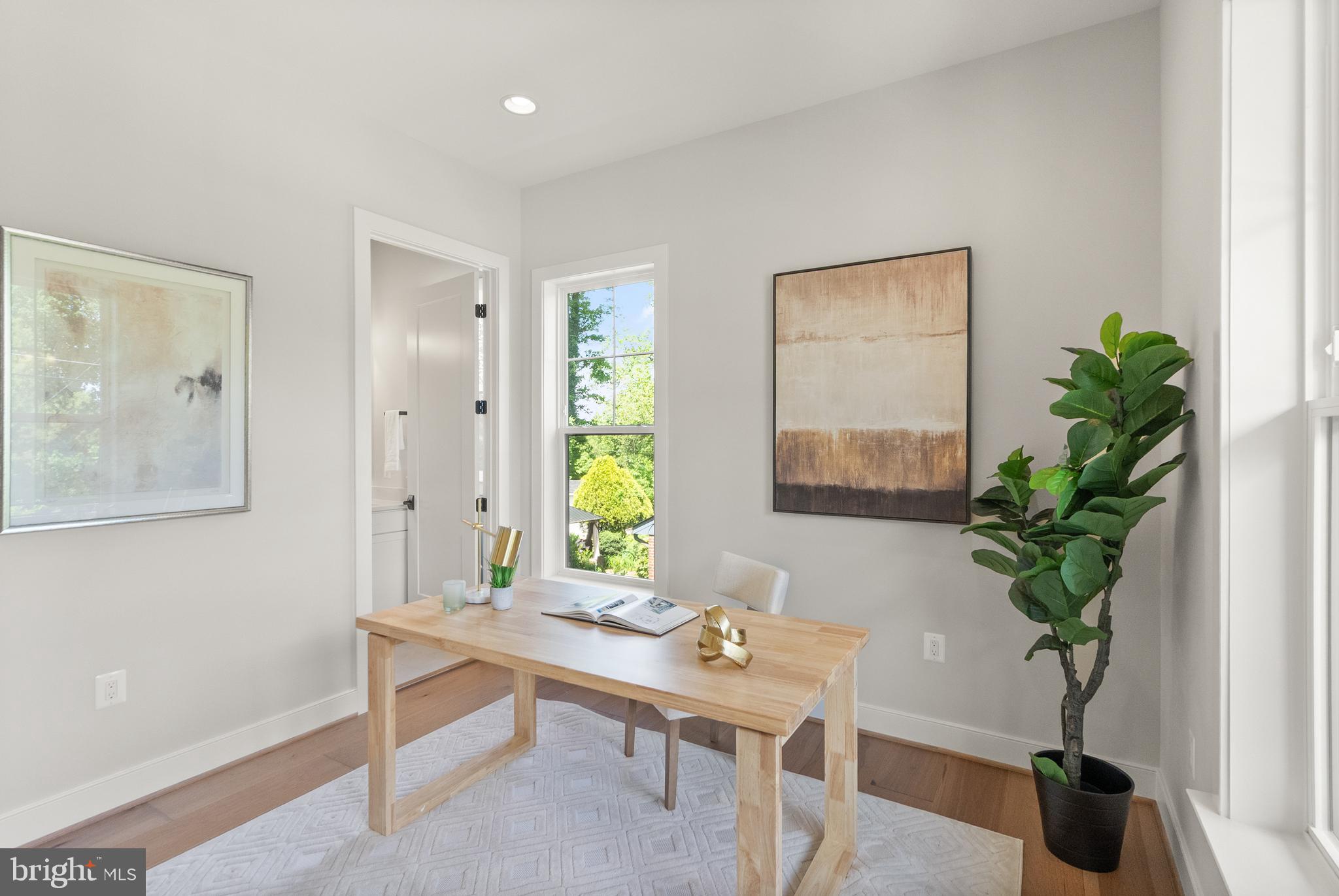 2238 HIGHLAND AVENUE