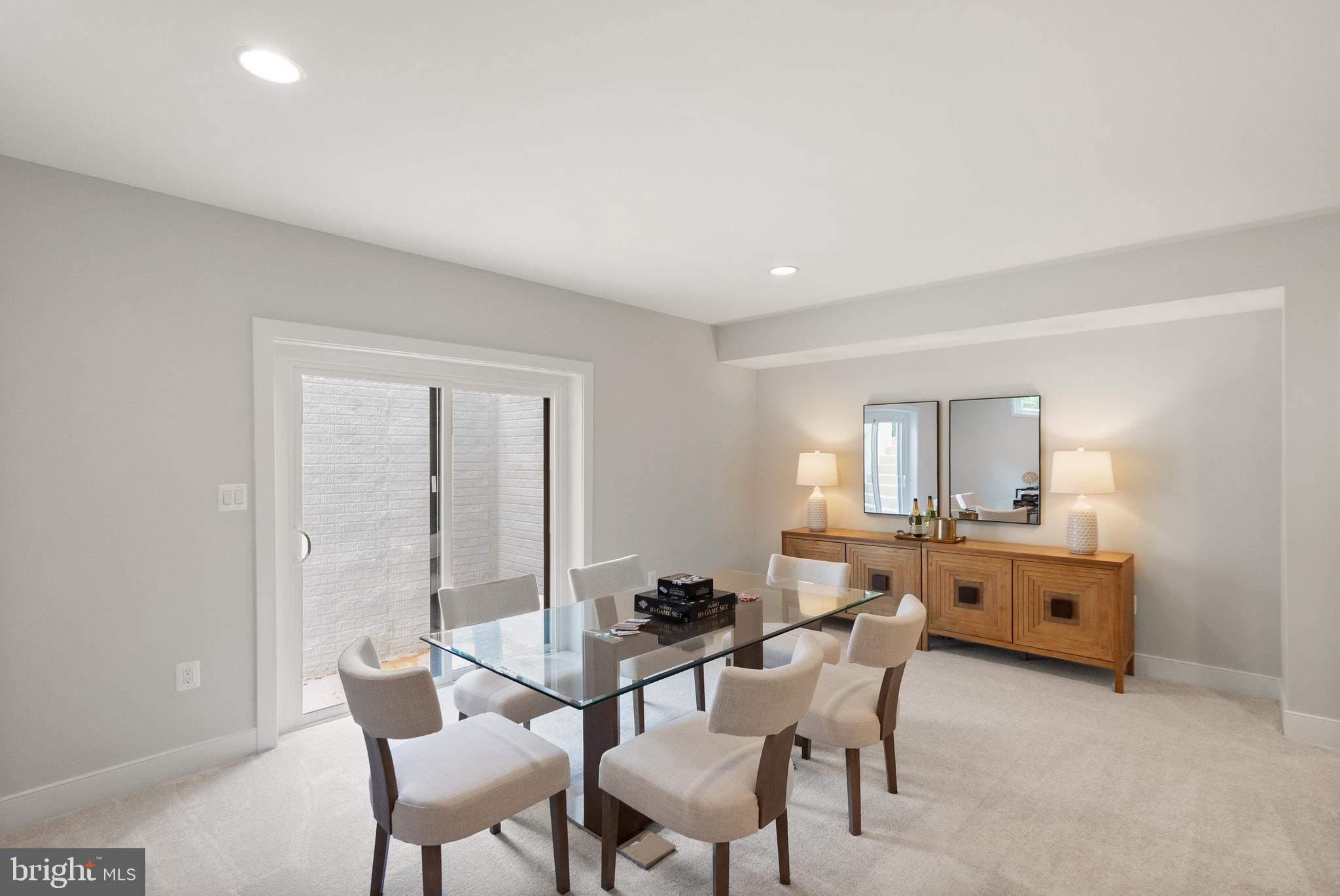 2238 HIGHLAND AVENUE