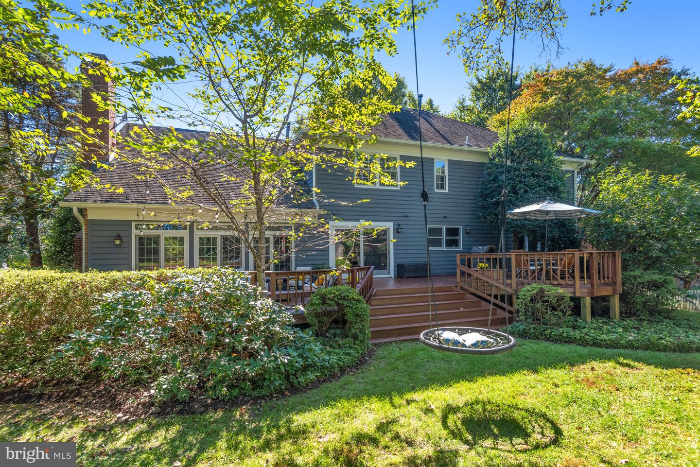 1522 Forest Ln
