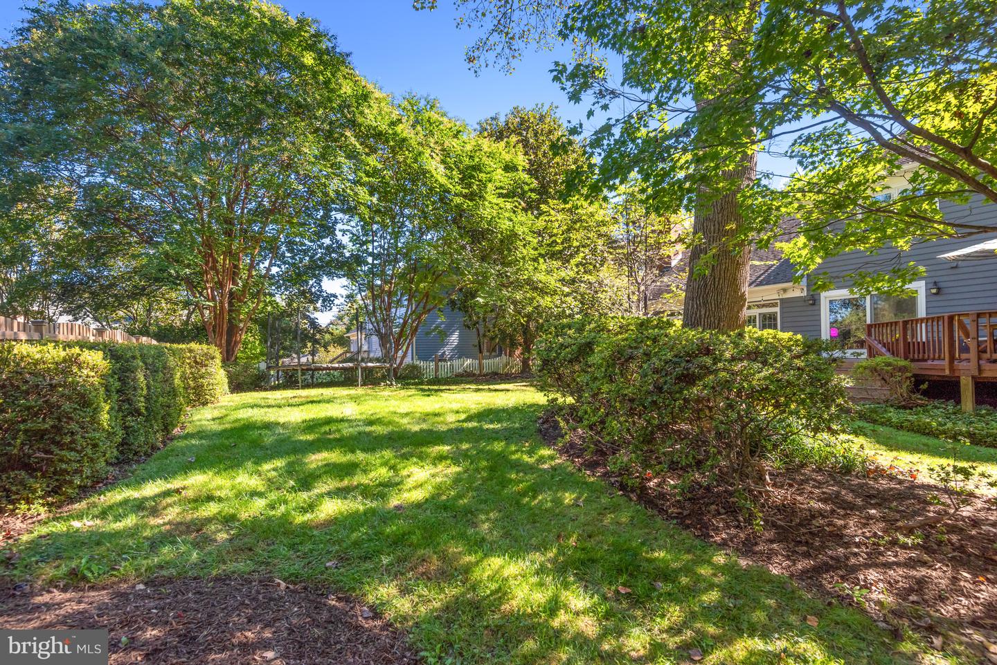 1522 Forest Ln