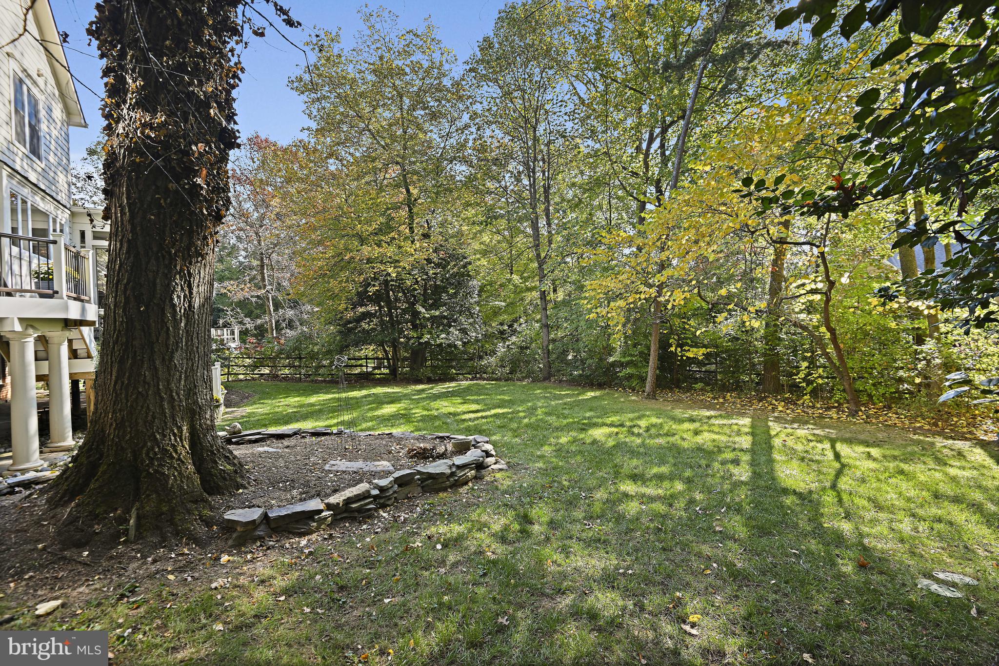 11277 Center Harbor Rd