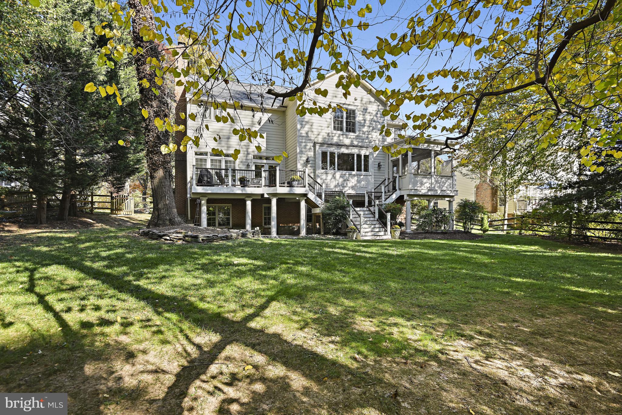 11277 Center Harbor Rd