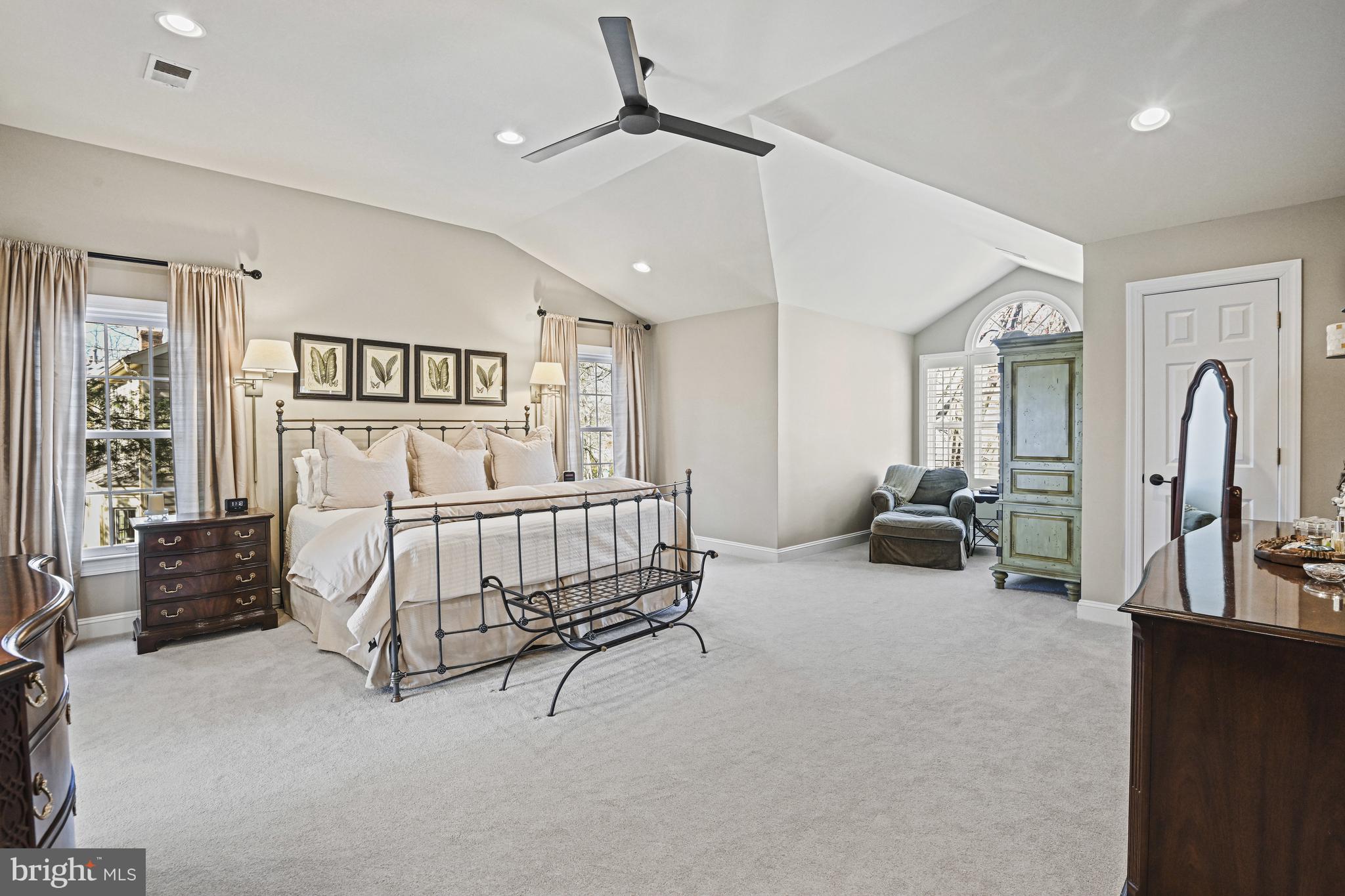 11277 Center Harbor Rd