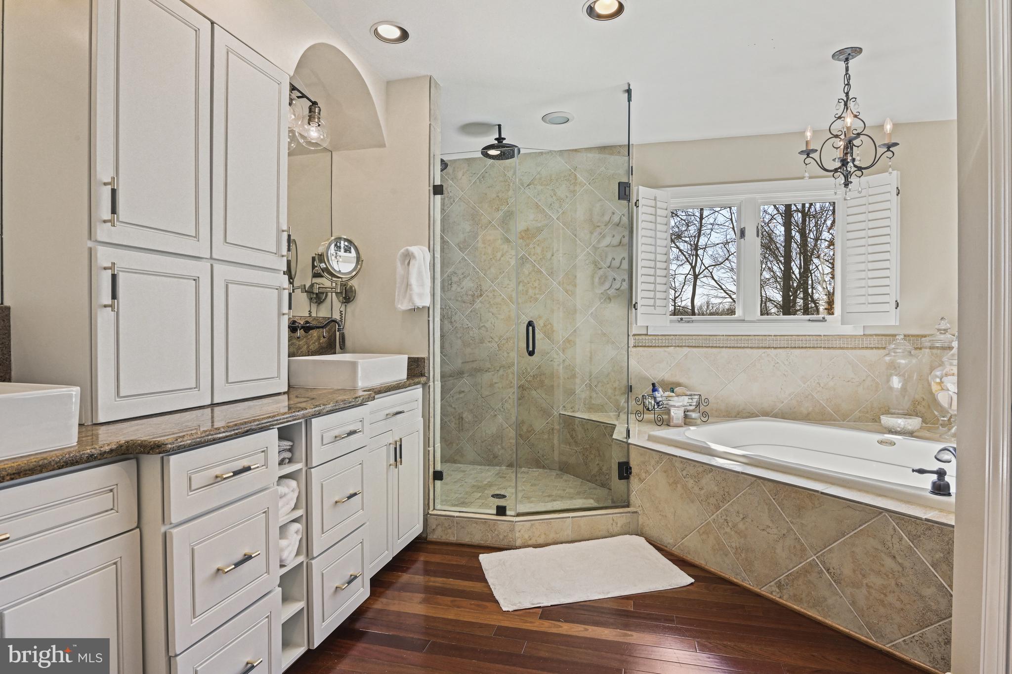 11277 Center Harbor Rd