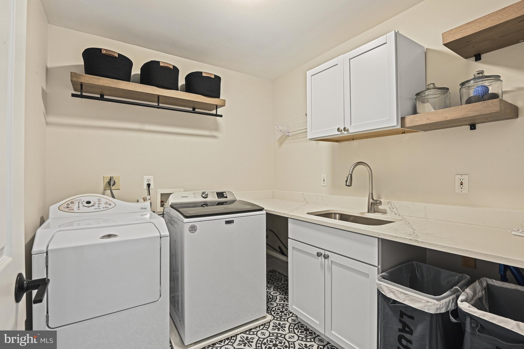 11277 Center Harbor Rd