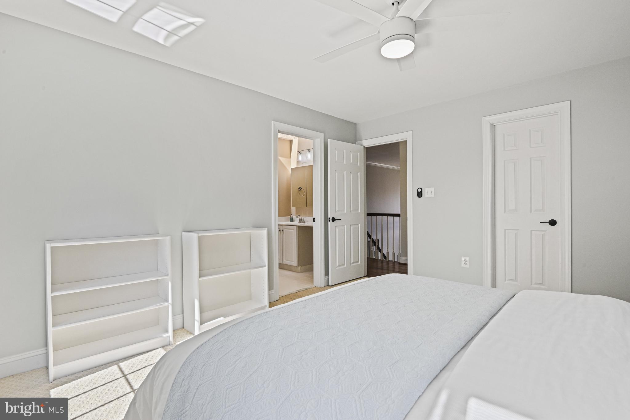 11277 Center Harbor Rd