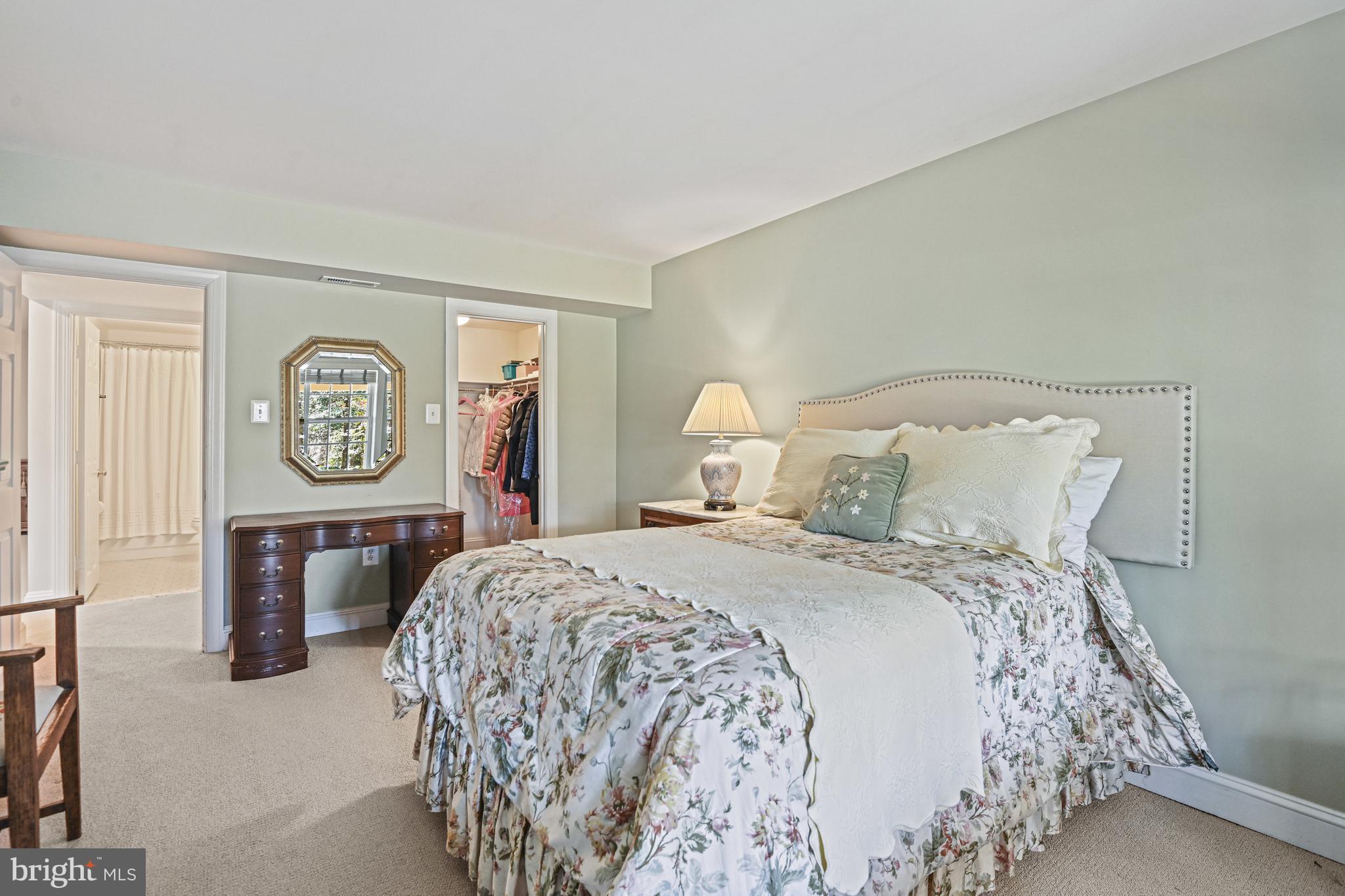 11277 Center Harbor Rd