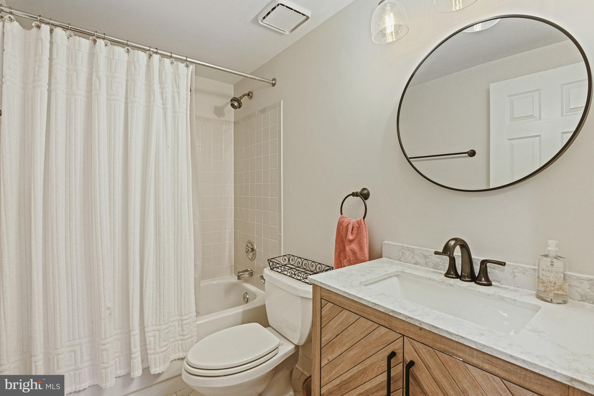 11277 Center Harbor Rd