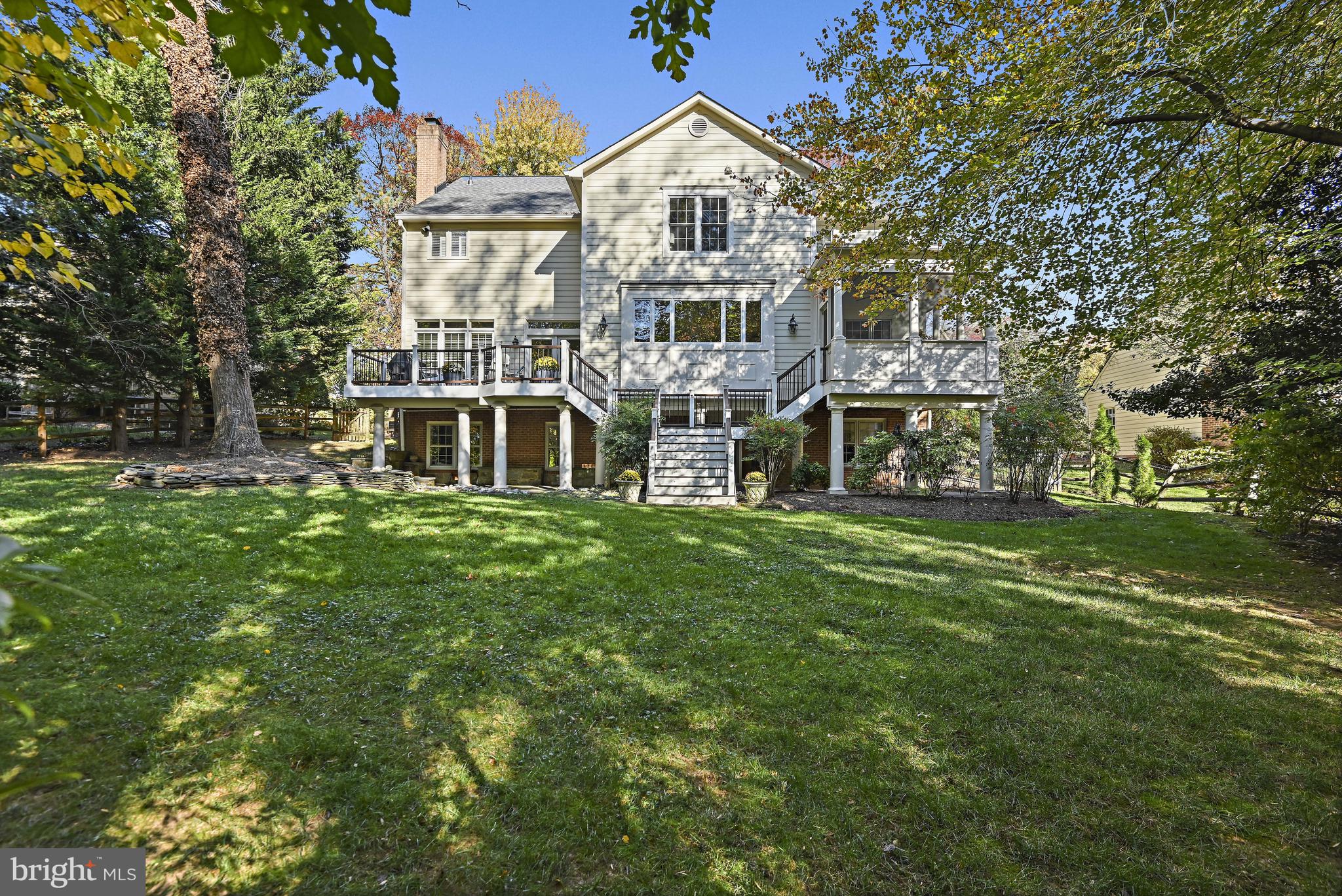 11277 Center Harbor Rd