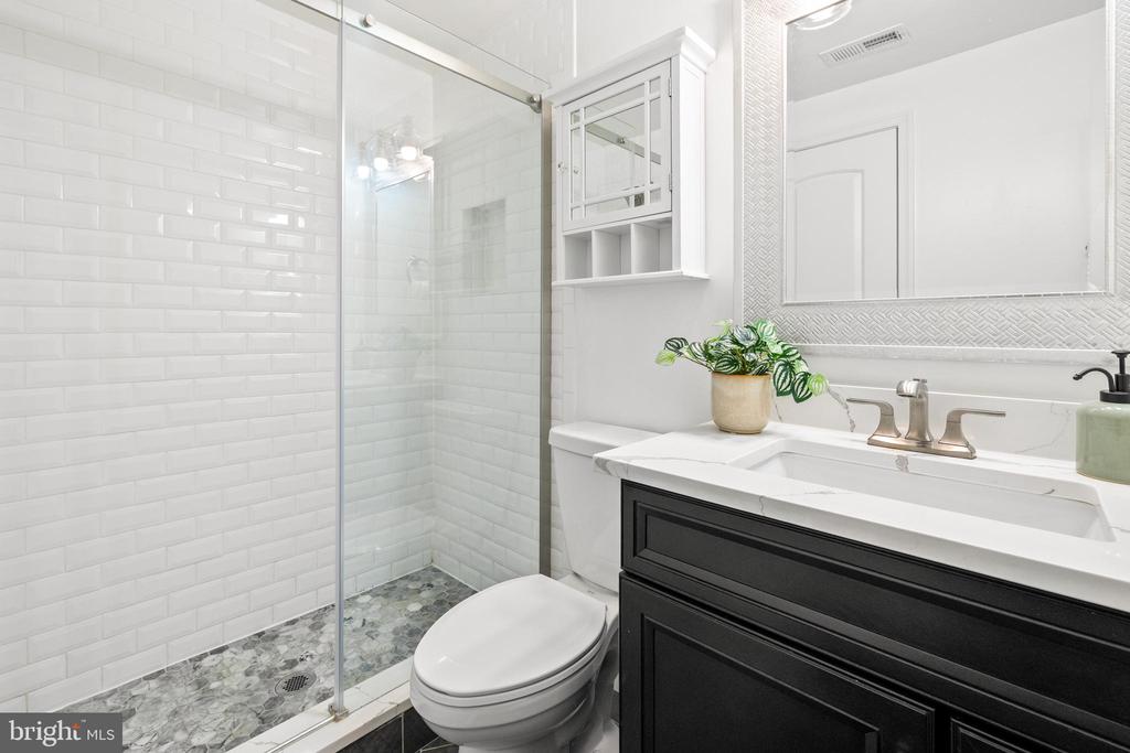 8732 Ridge Hollow Ct