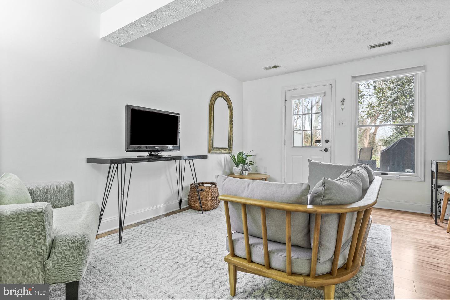 1657 POPLAR GROVE DRIVE