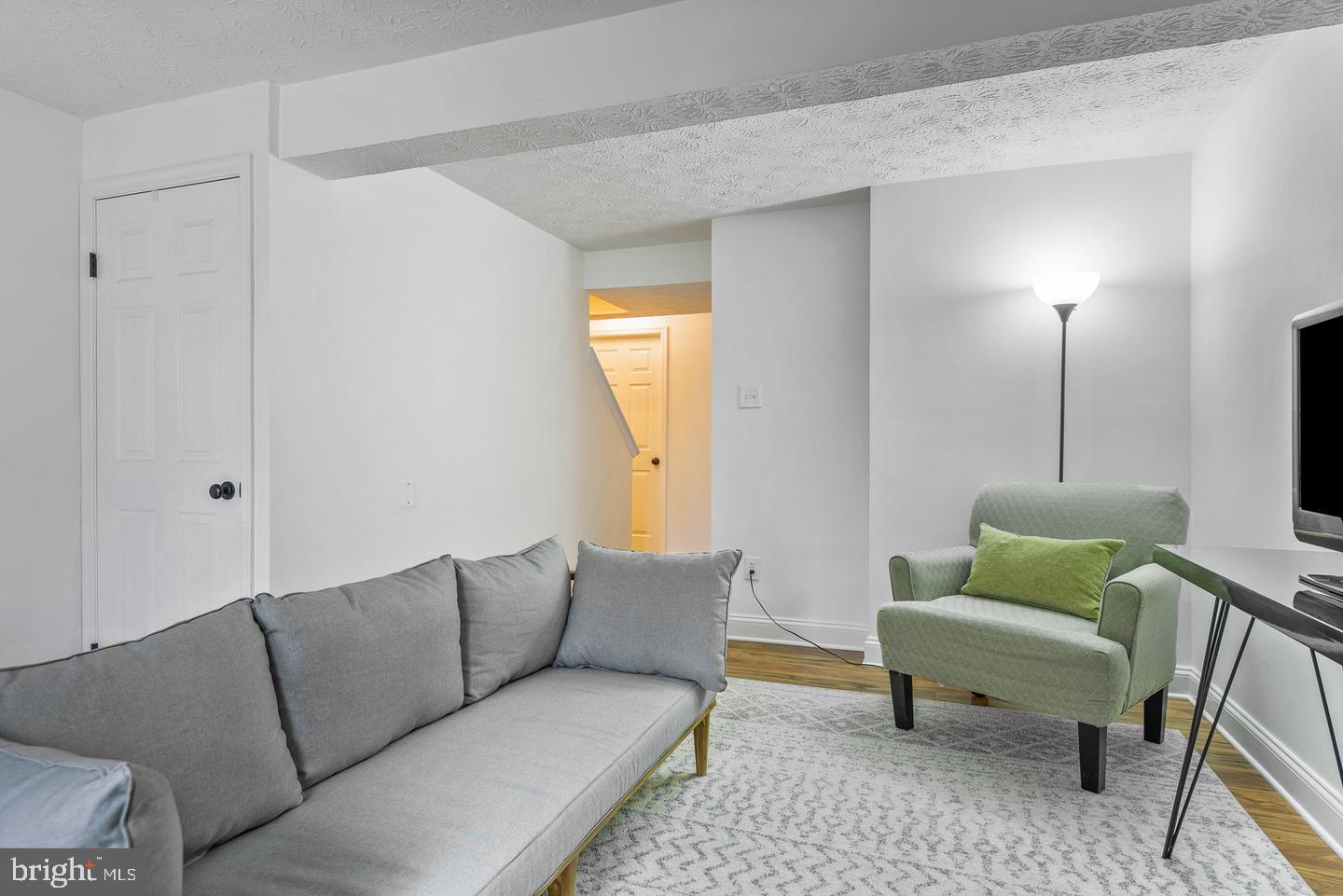 1657 POPLAR GROVE DRIVE