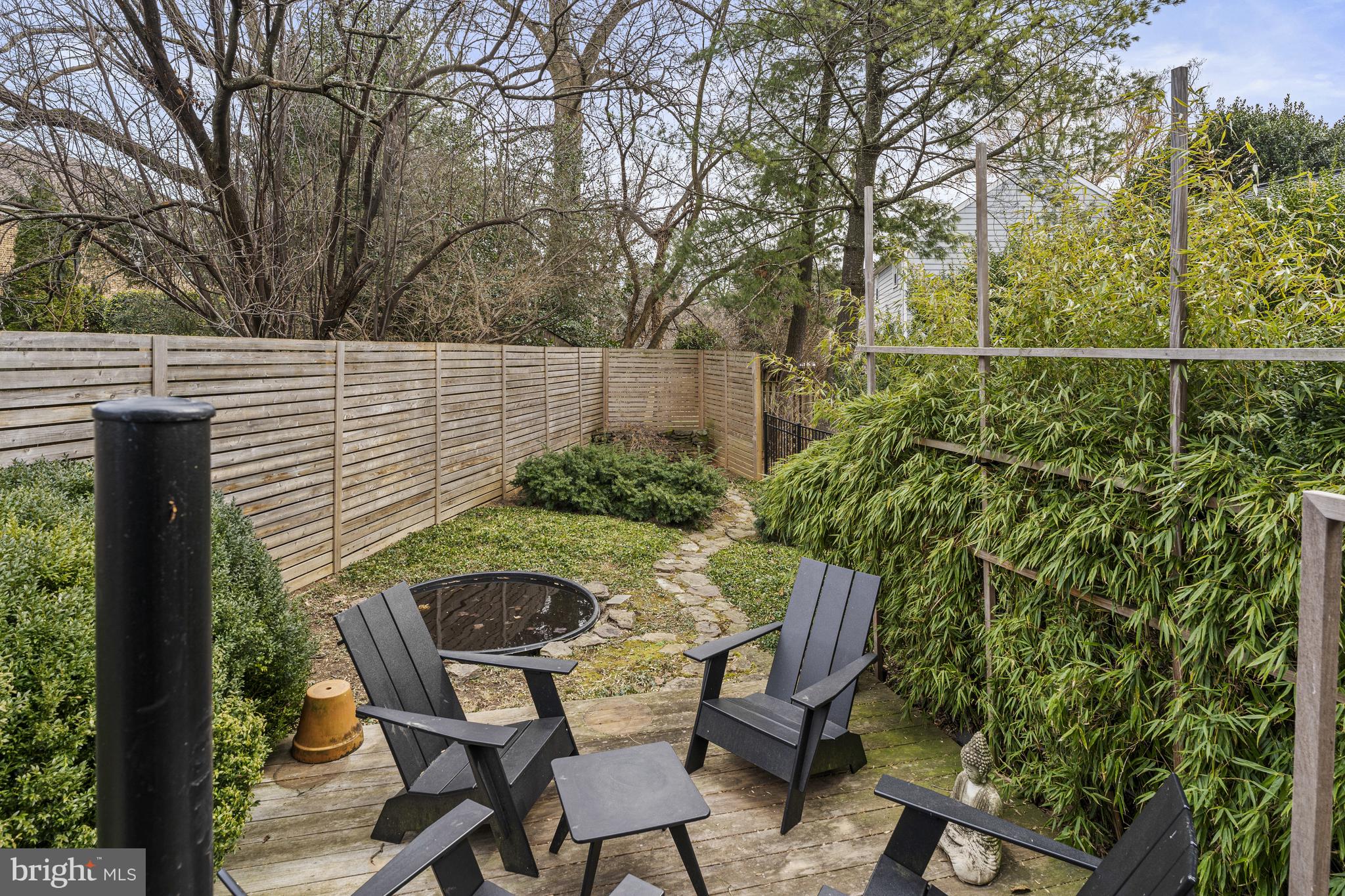 1735 Chain Bridge Rd