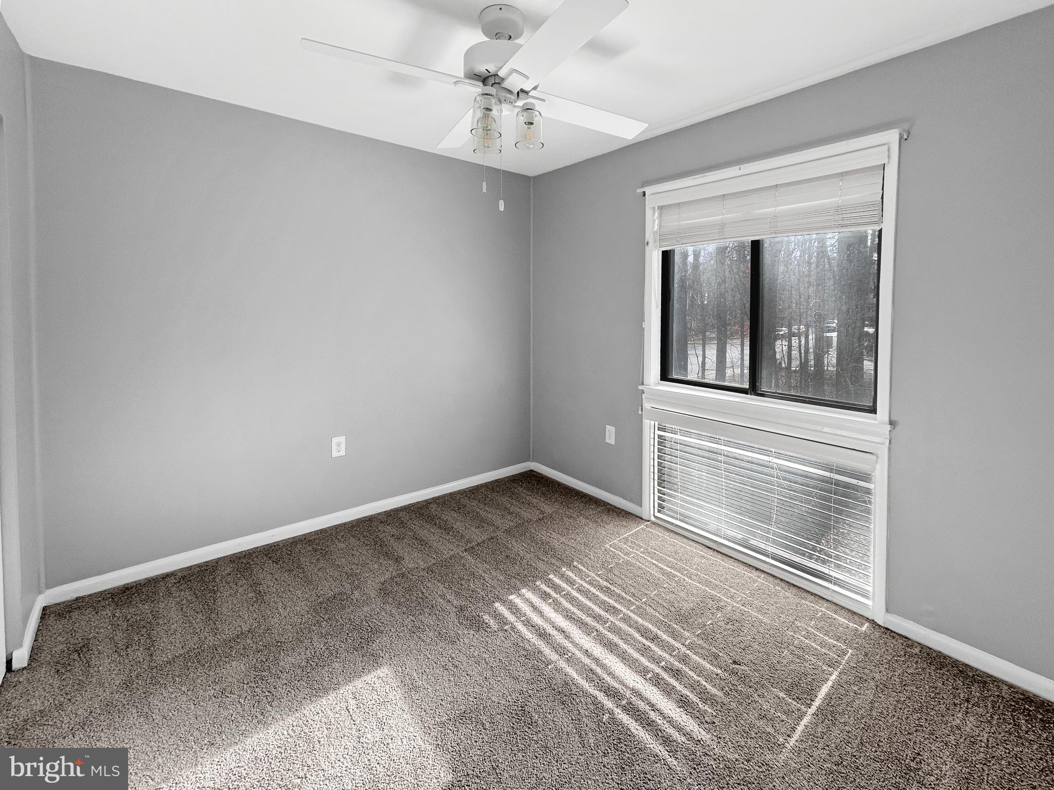2284 EMERALD HEIGHTS COURT