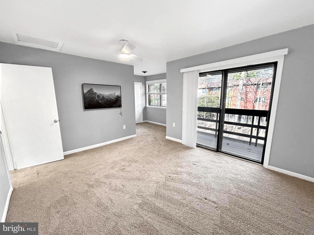 2284 EMERALD HEIGHTS COURT