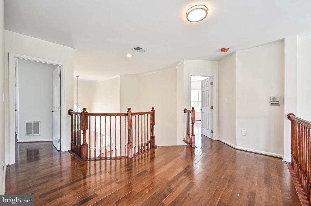 3508 CHAMBRAY WAY