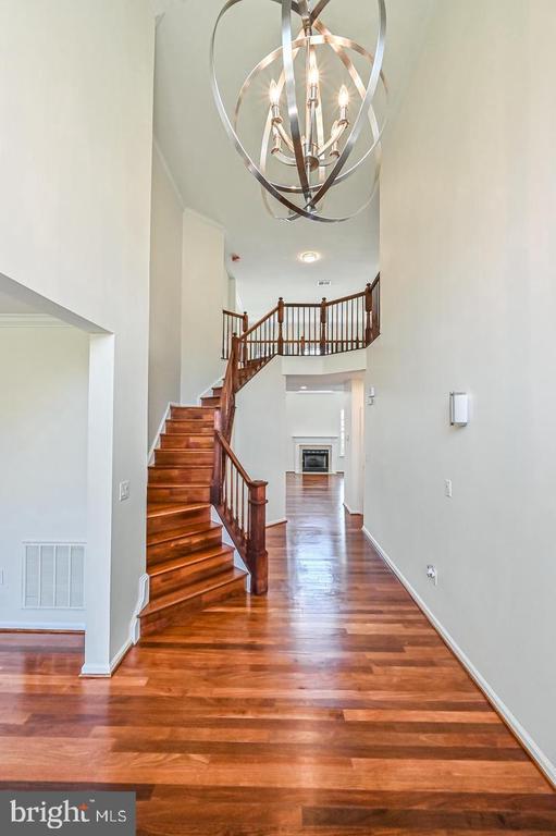 3508 CHAMBRAY WAY