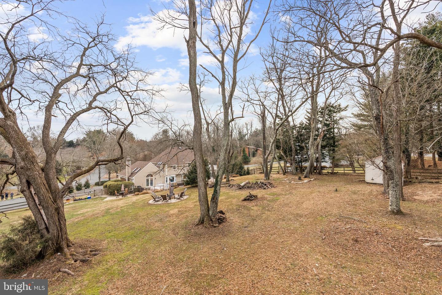 10856 Meadowland Dr