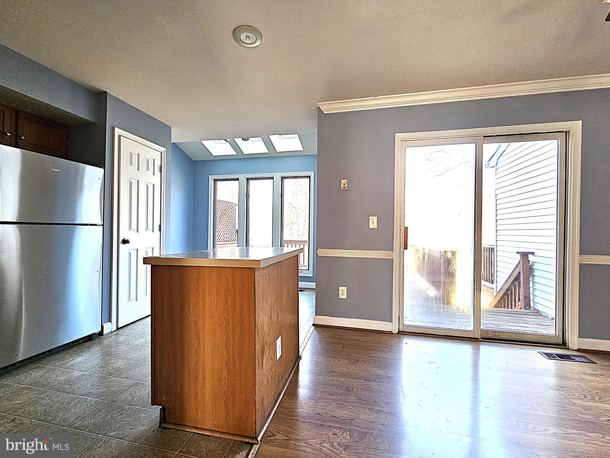3738 FARMLAND DRIVE