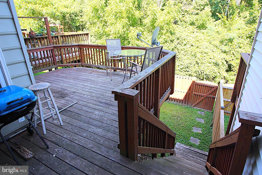 3738 FARMLAND DRIVE