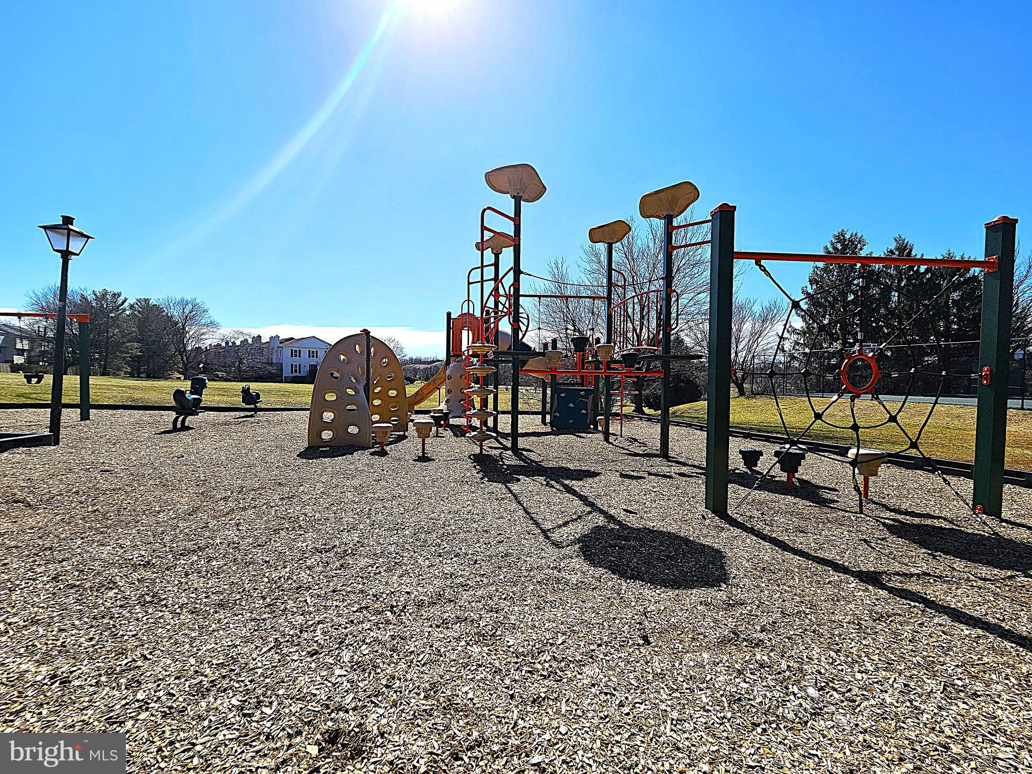 3738 FARMLAND DRIVE