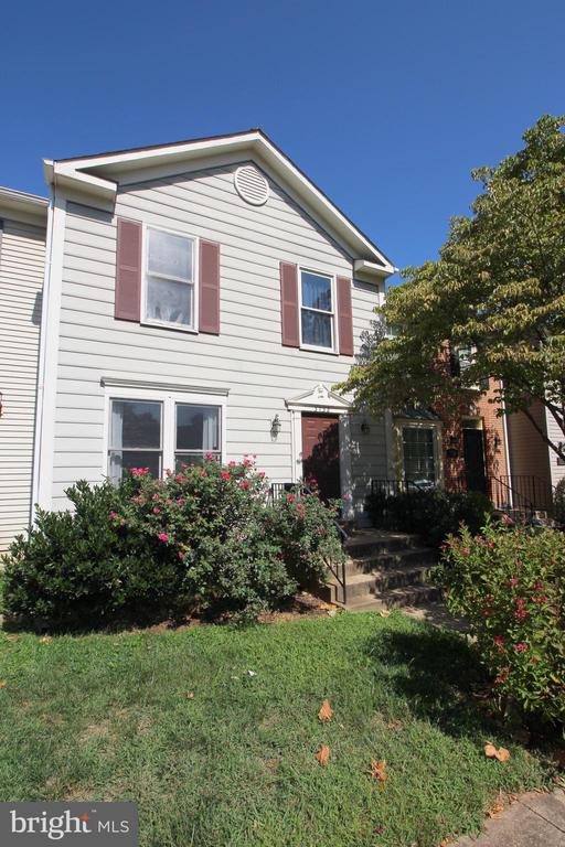 3738 FARMLAND DRIVE