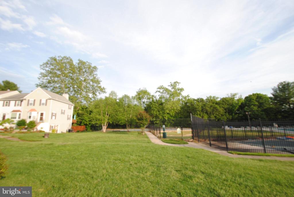13751 FLOWING BROOK COURT 40A