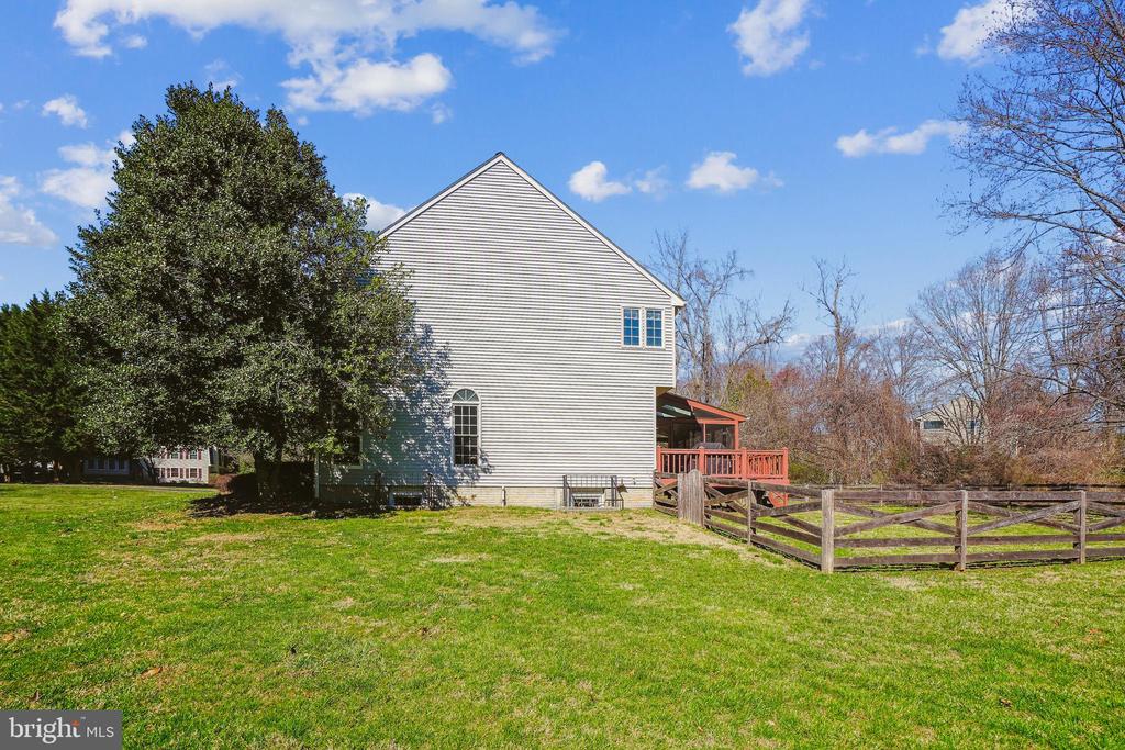 12222 Colchester Hunt Dr