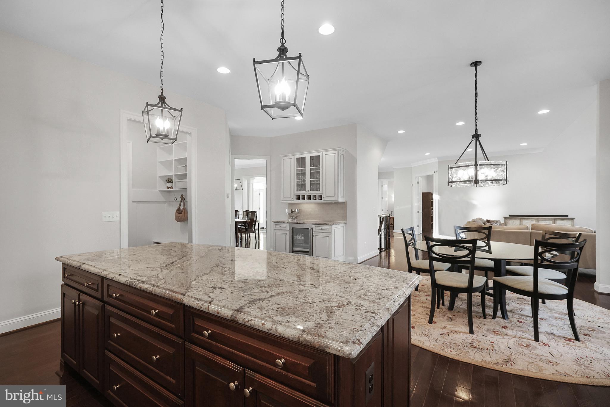 2719 Snowberry Ct