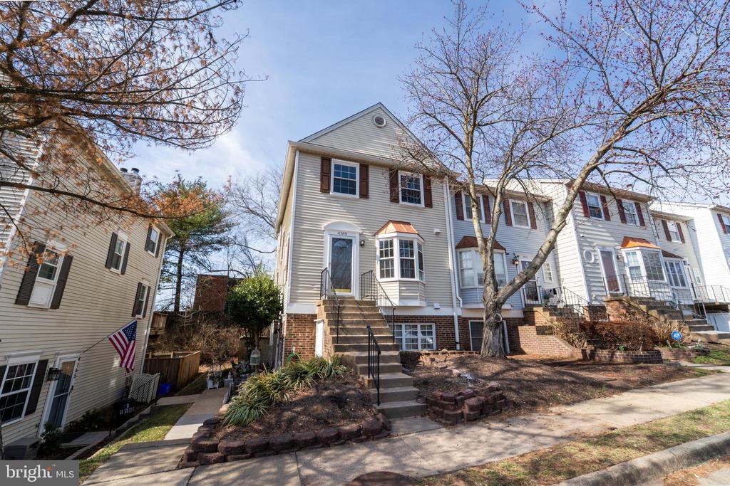 4169 PLEASANT MEADOW COURT 98A