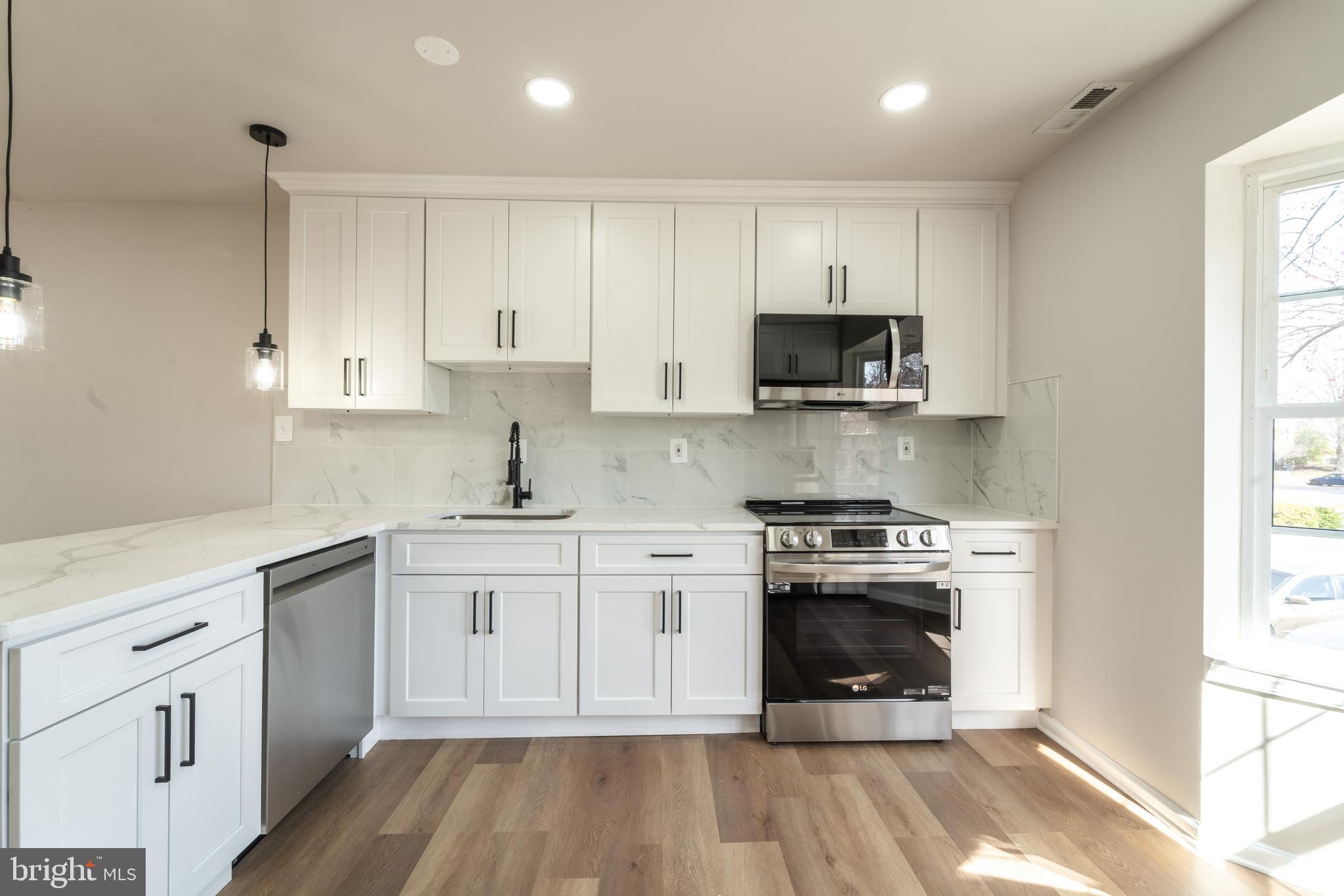 4169 PLEASANT MEADOW COURT 98A