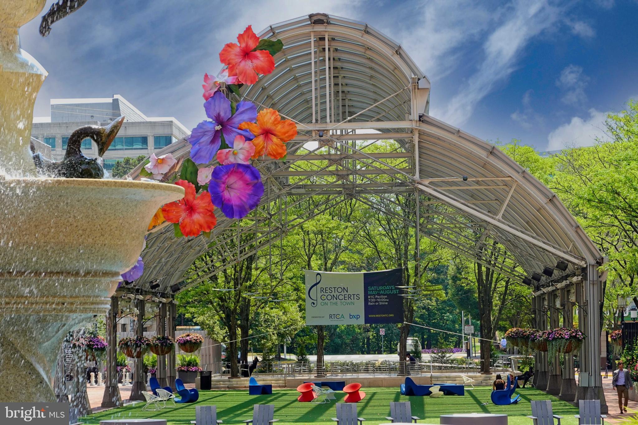 11423 Hollow Timber Way