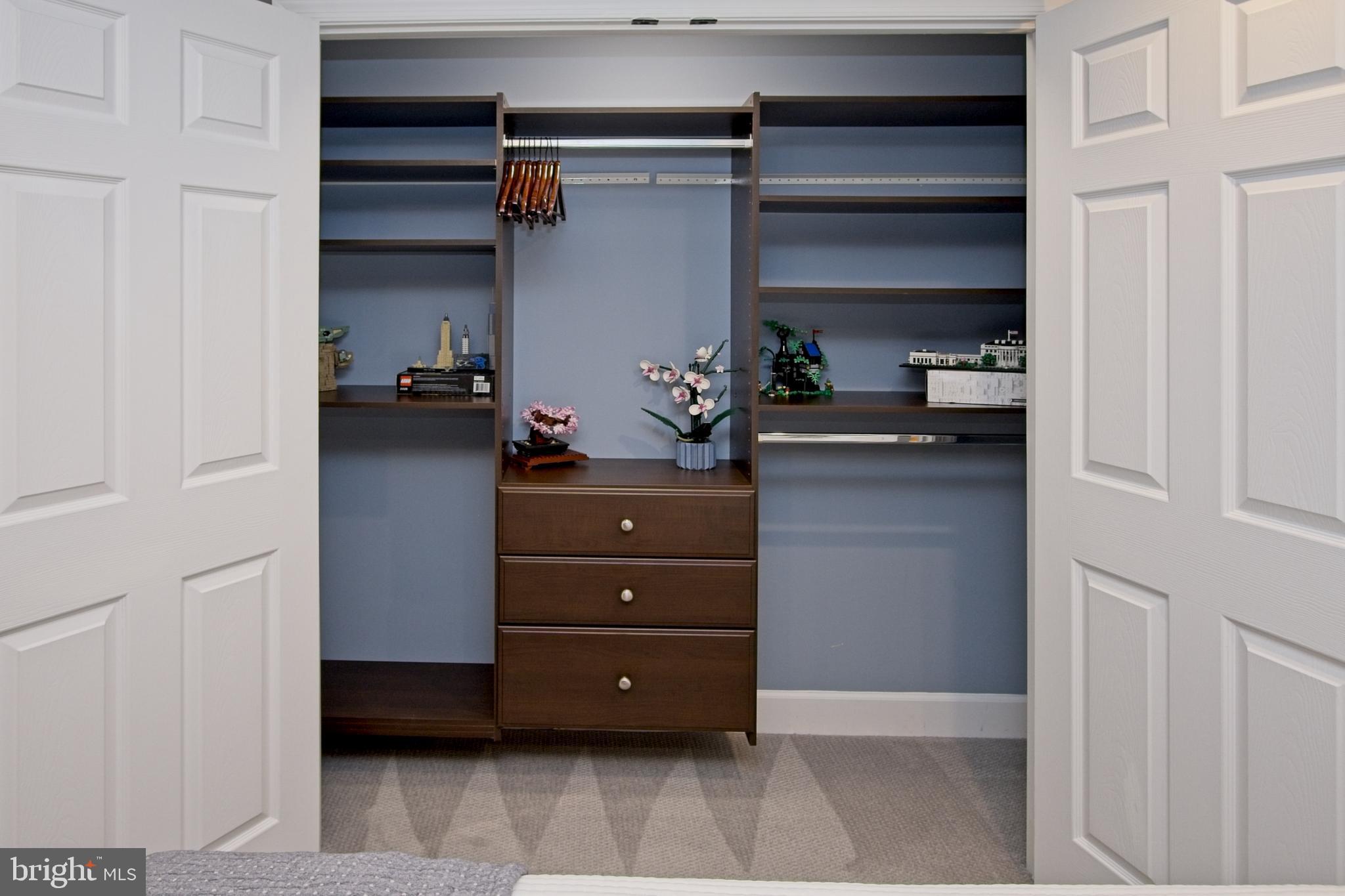 11423 Hollow Timber Way