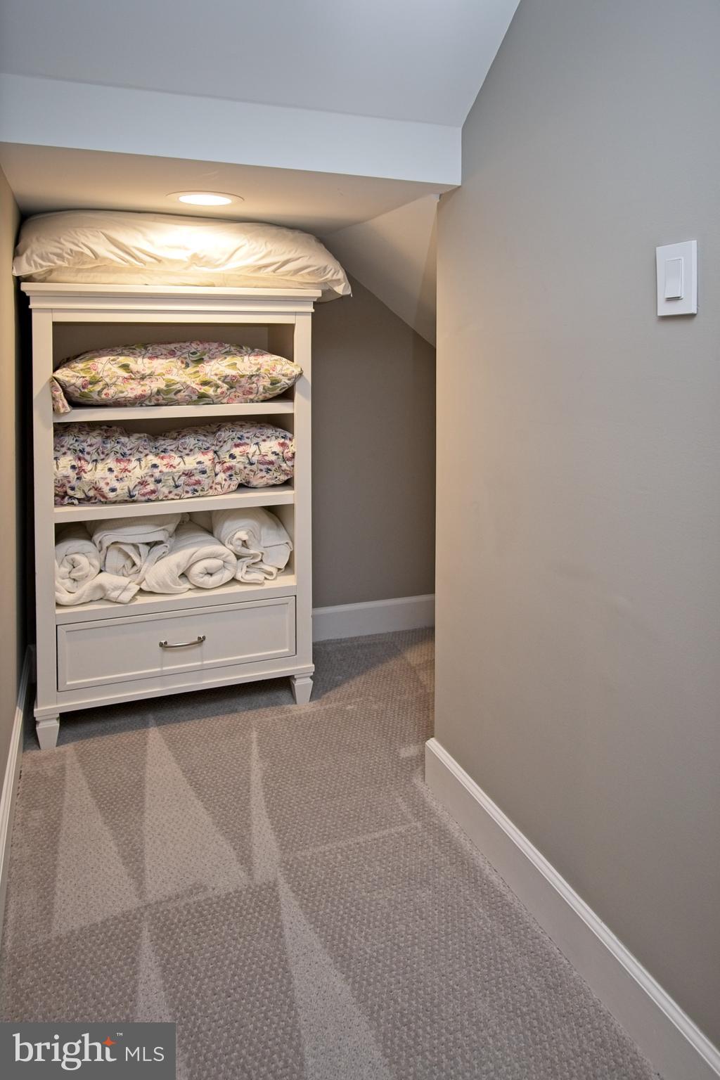 11423 Hollow Timber Way