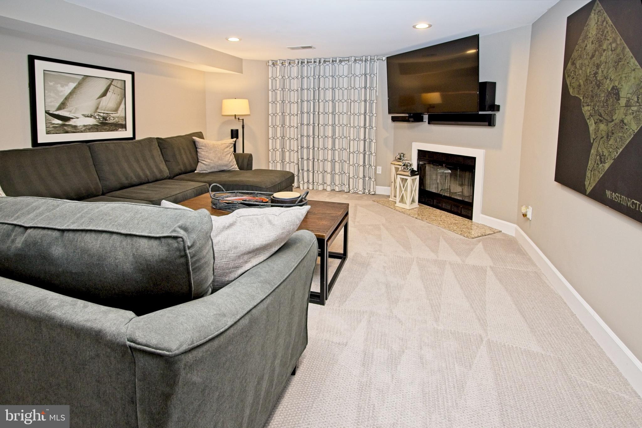 11423 Hollow Timber Way