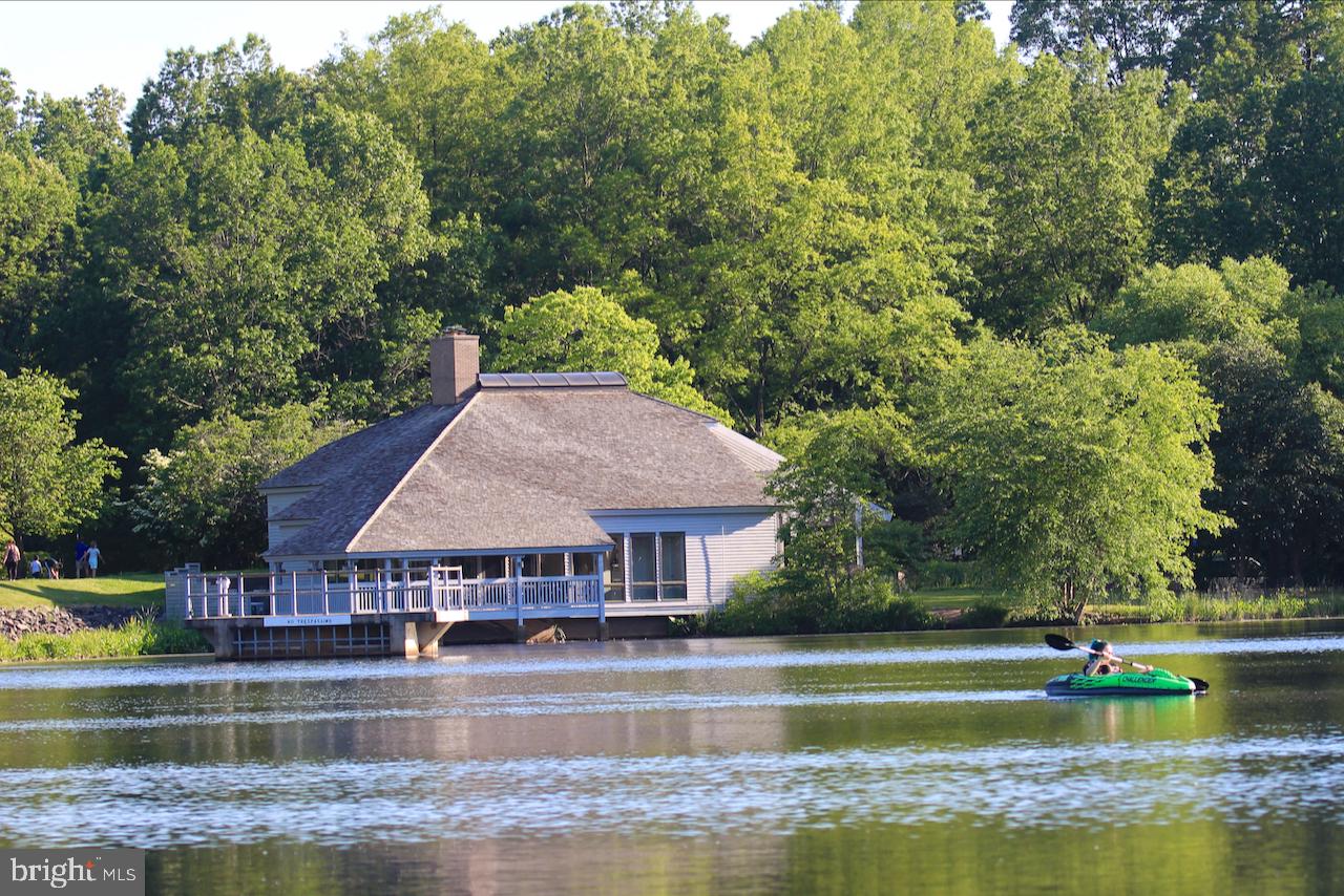 11423 Hollow Timber Way