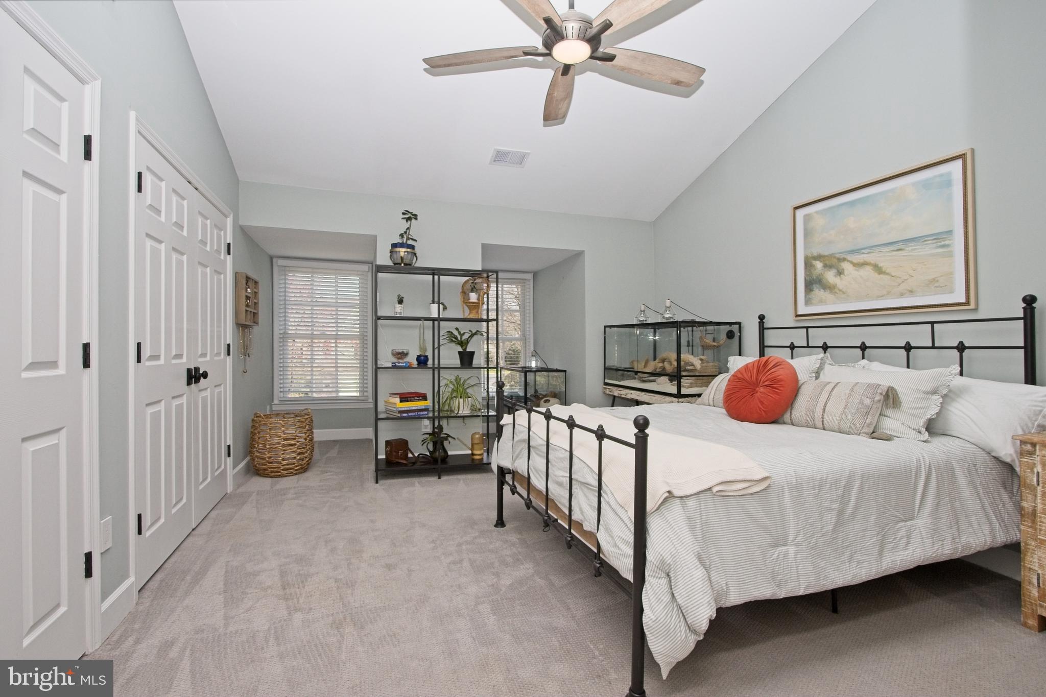 11423 Hollow Timber Way