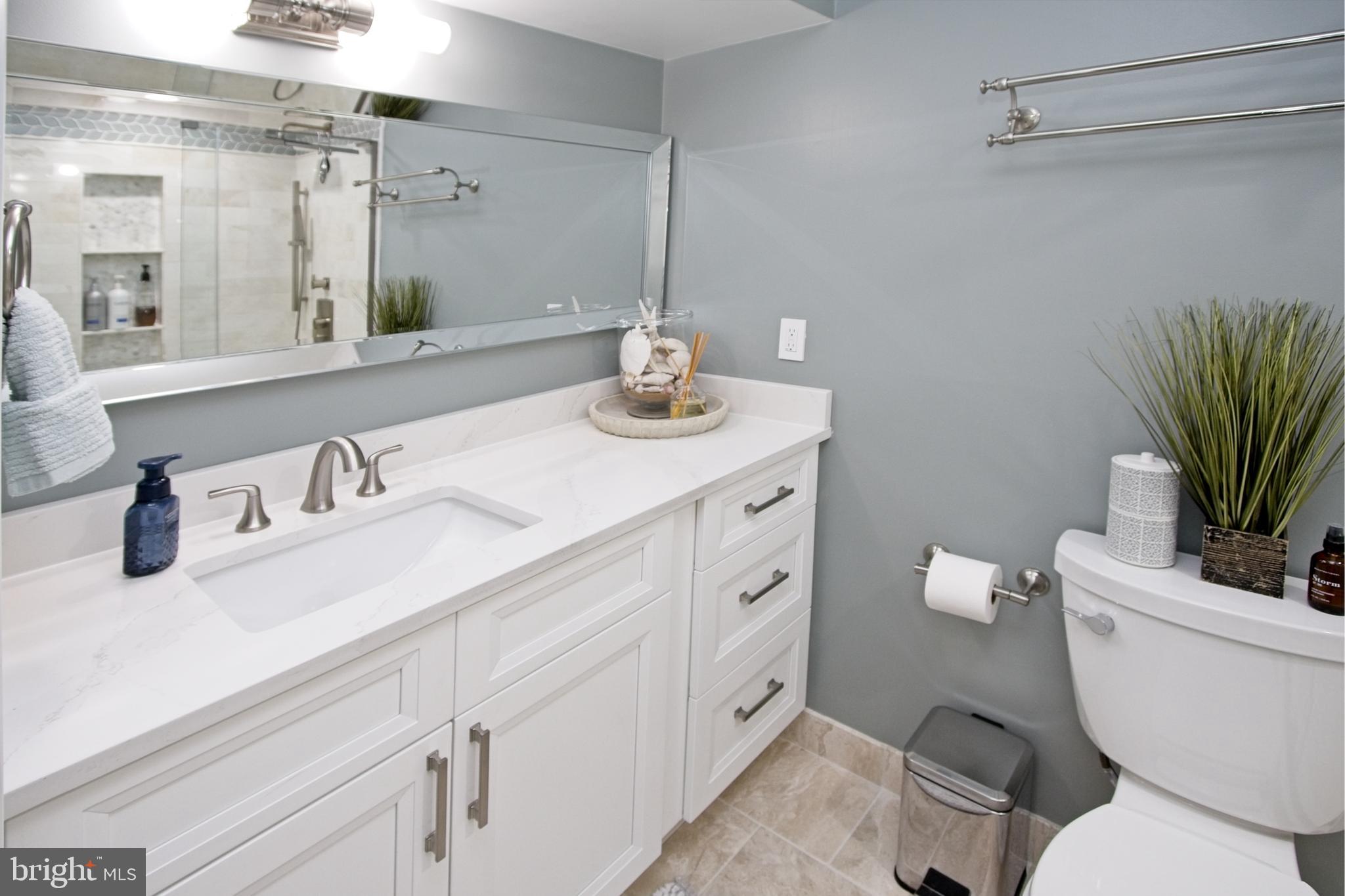 11423 Hollow Timber Way