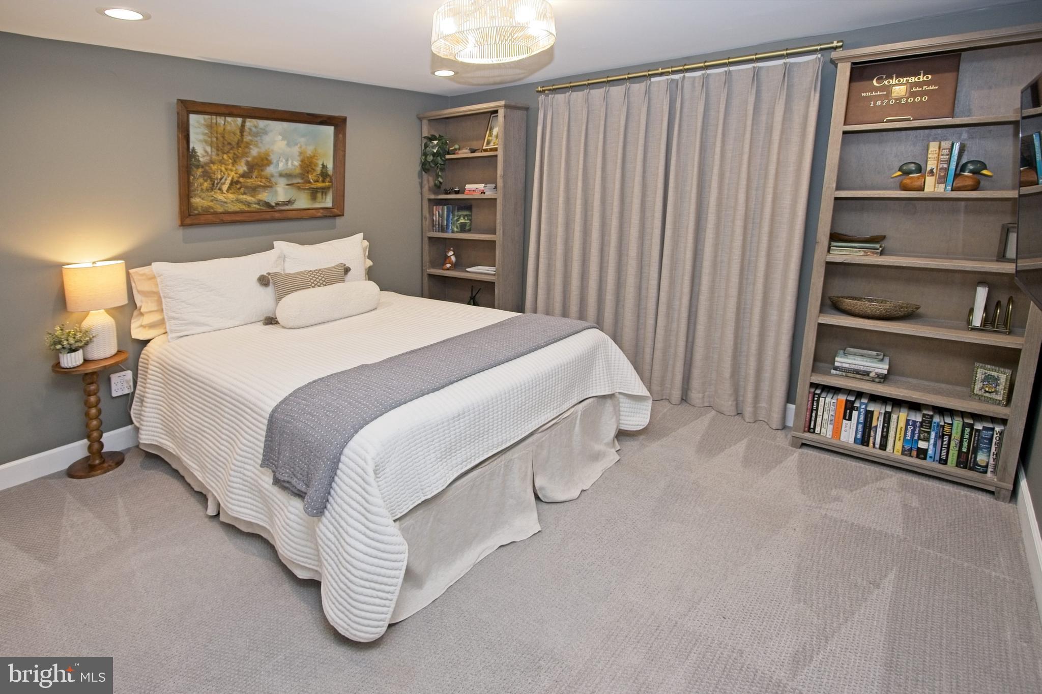 11423 Hollow Timber Way