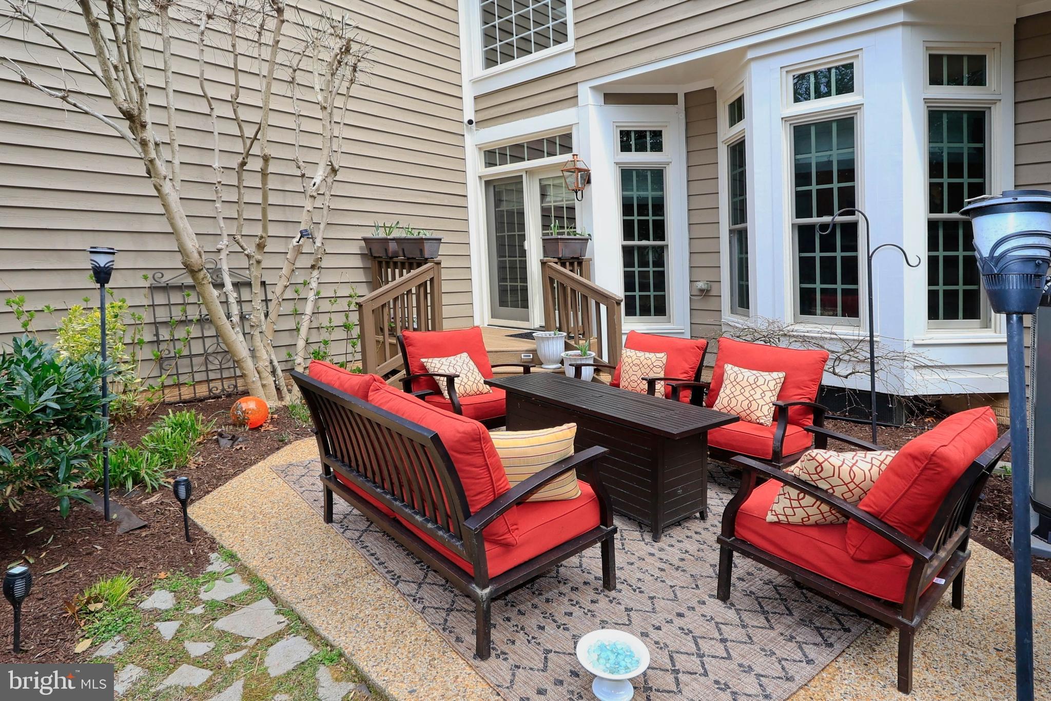 11423 Hollow Timber Way