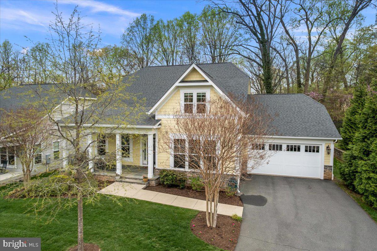 1104-A Monroe St