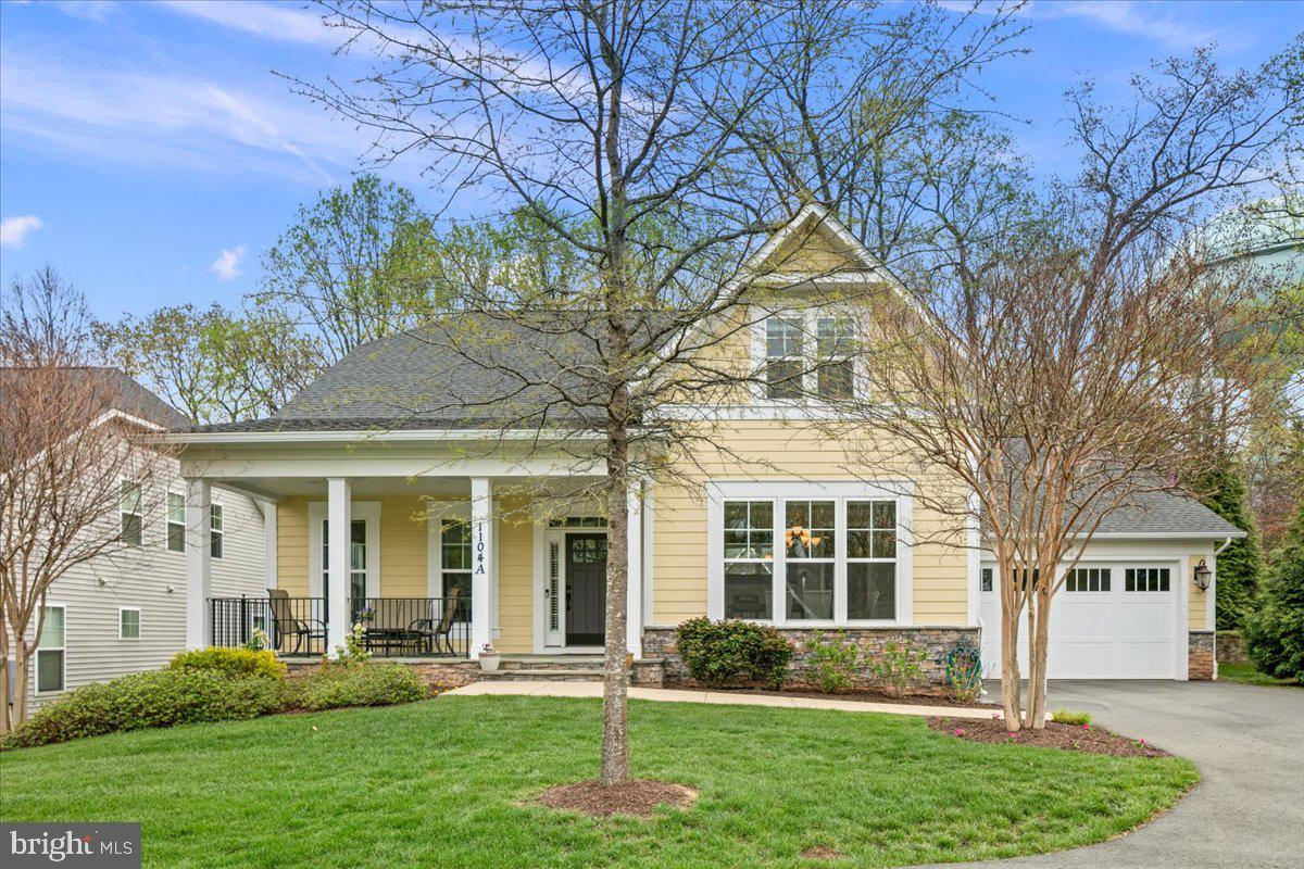 1104-A Monroe St