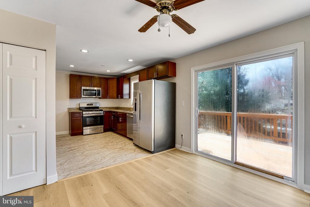 4510 MAYFIELD DR