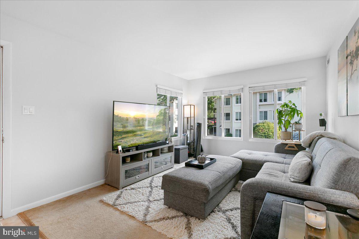 10320 Rein Commons Ct #3h