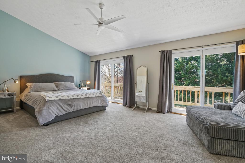 2414 Lexington Rd