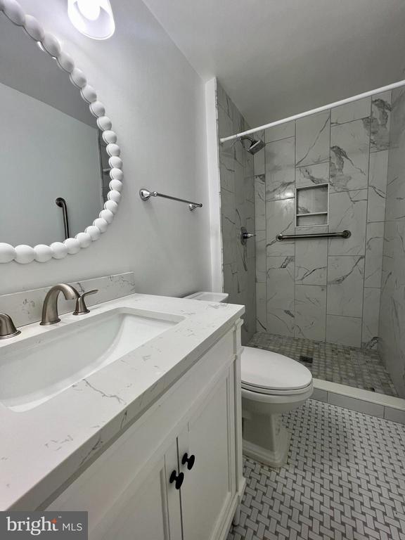 1515 TWISTED OAK DR
